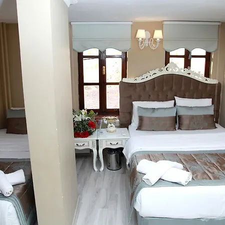 Kadi Konagi Thermal Hotel