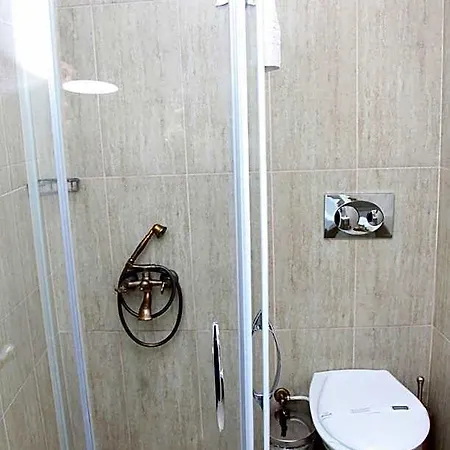 Kadi Konagi Thermal Hotel 3*